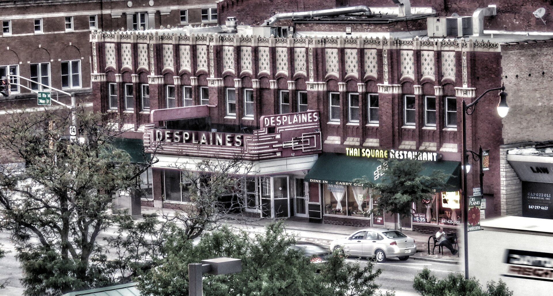 The Des Plaines Theatre on Miner Street
